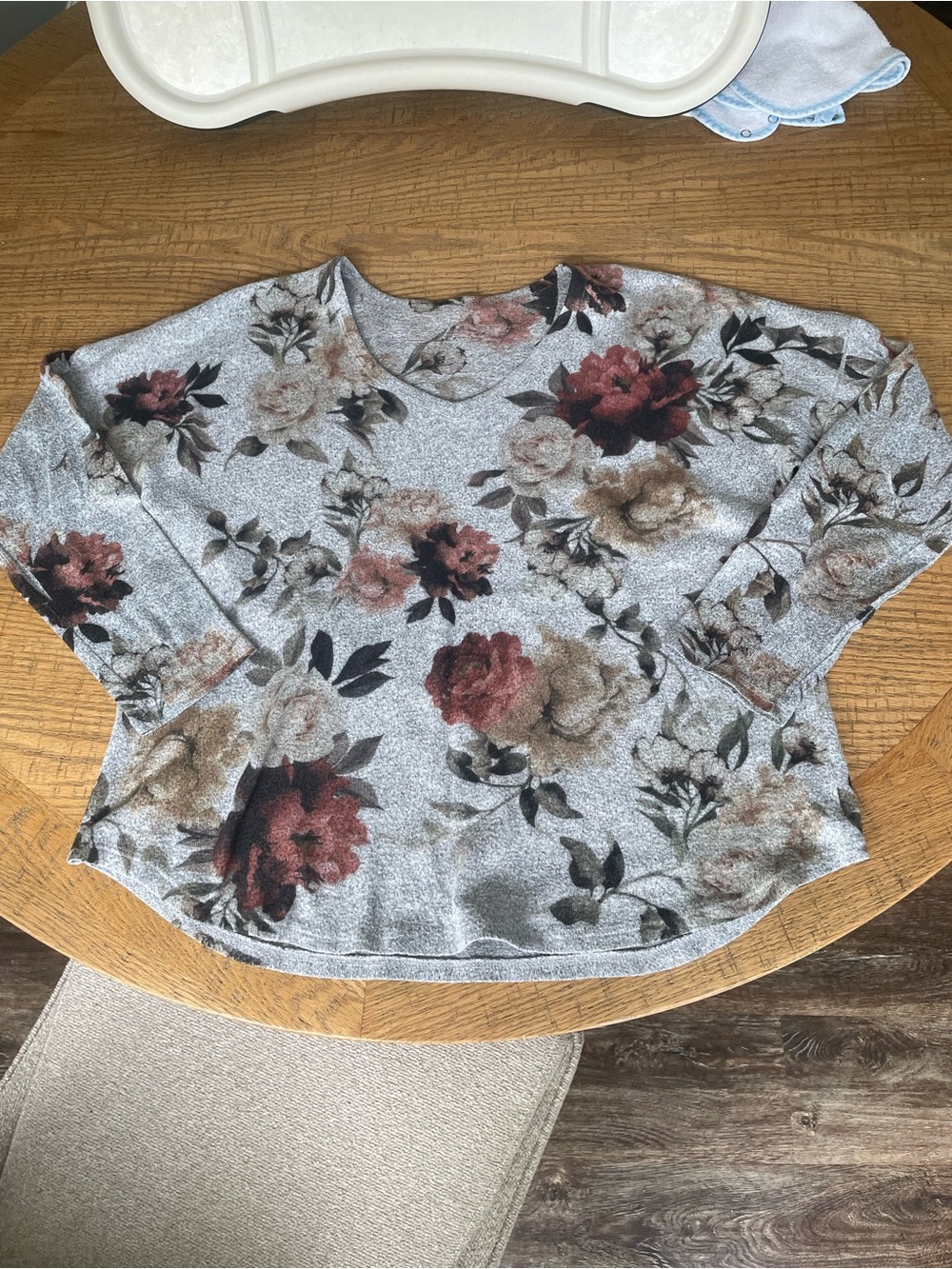 Maurice’s floral longsleeve